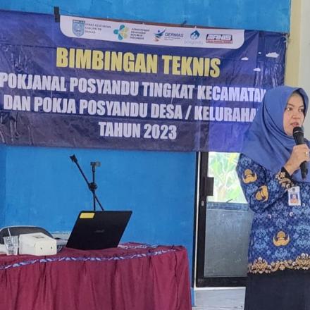 Pembakal dan Ketua PKK serta Kader Posyandu mengikuti Bimtek Pokjanal dan Pokja Posyandu Tahun 2023